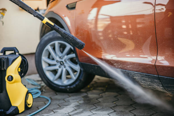 Best Commercial Building Pressure Washing  in Elgin, OR